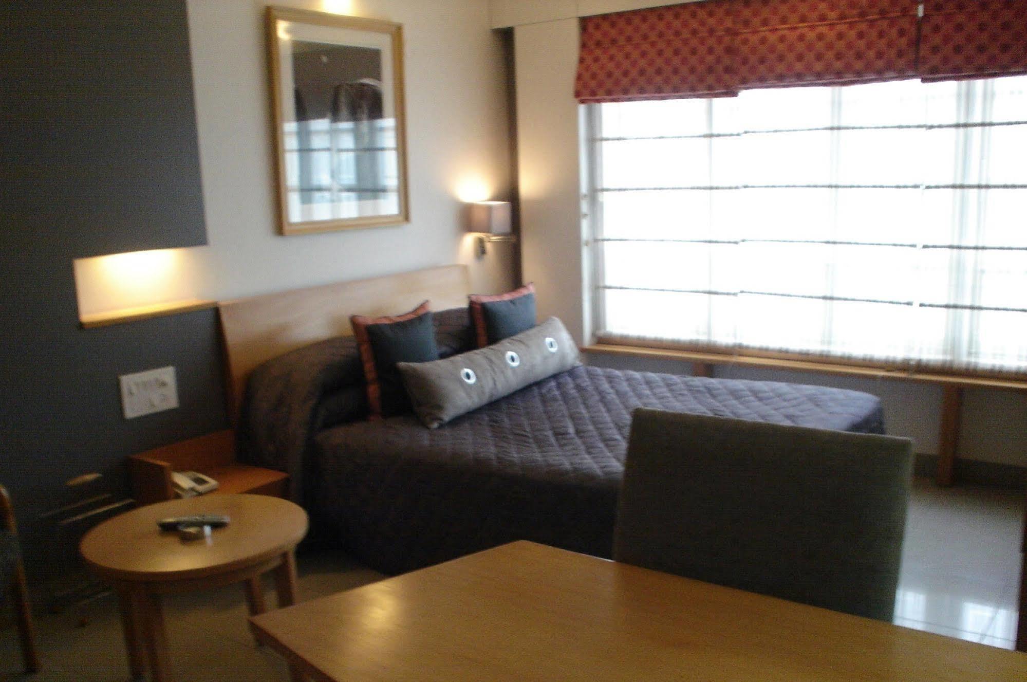 Tristar Serviced Apartments Bangalore Eksteriør billede