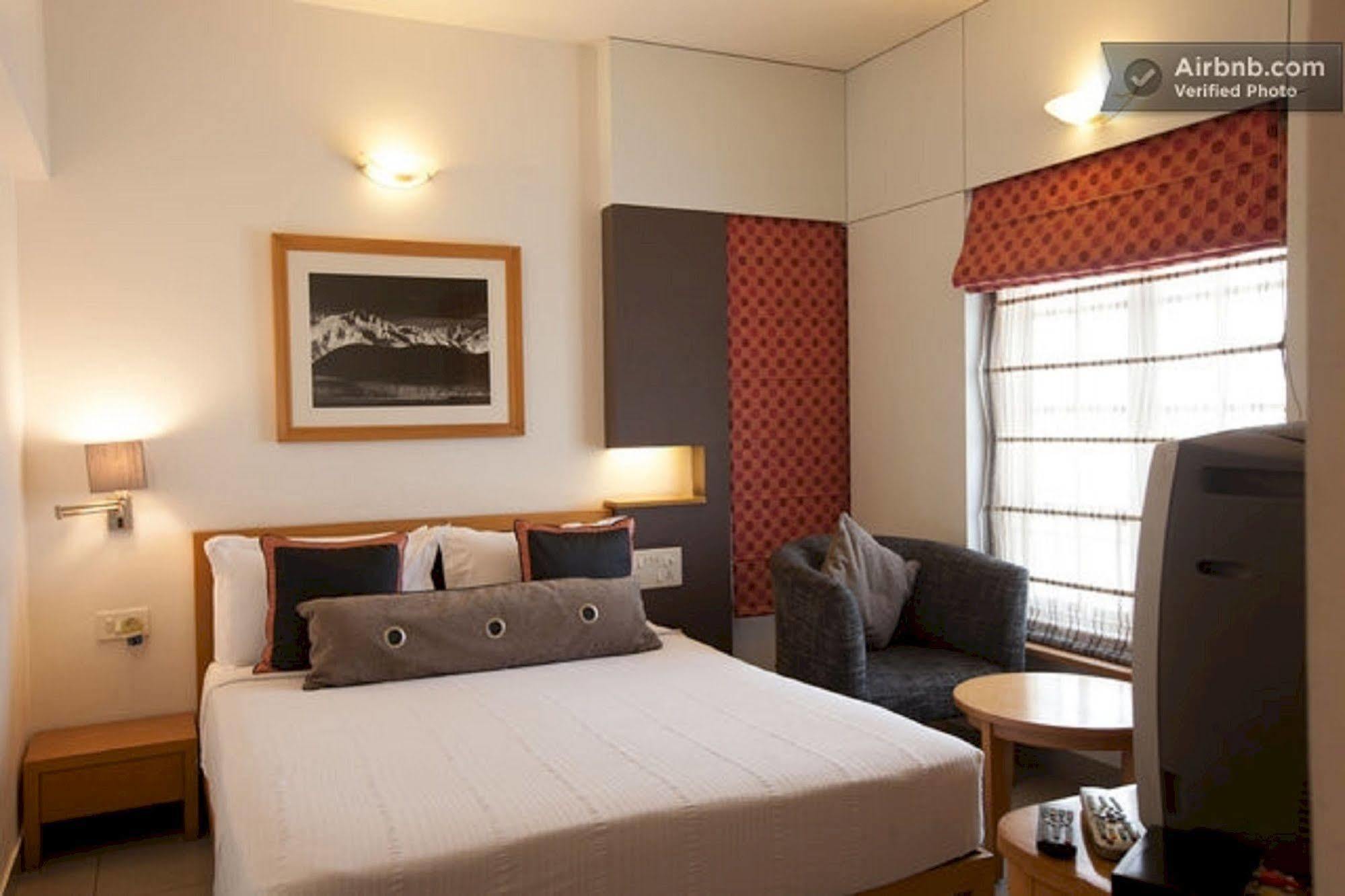 Tristar Serviced Apartments Bangalore Eksteriør billede